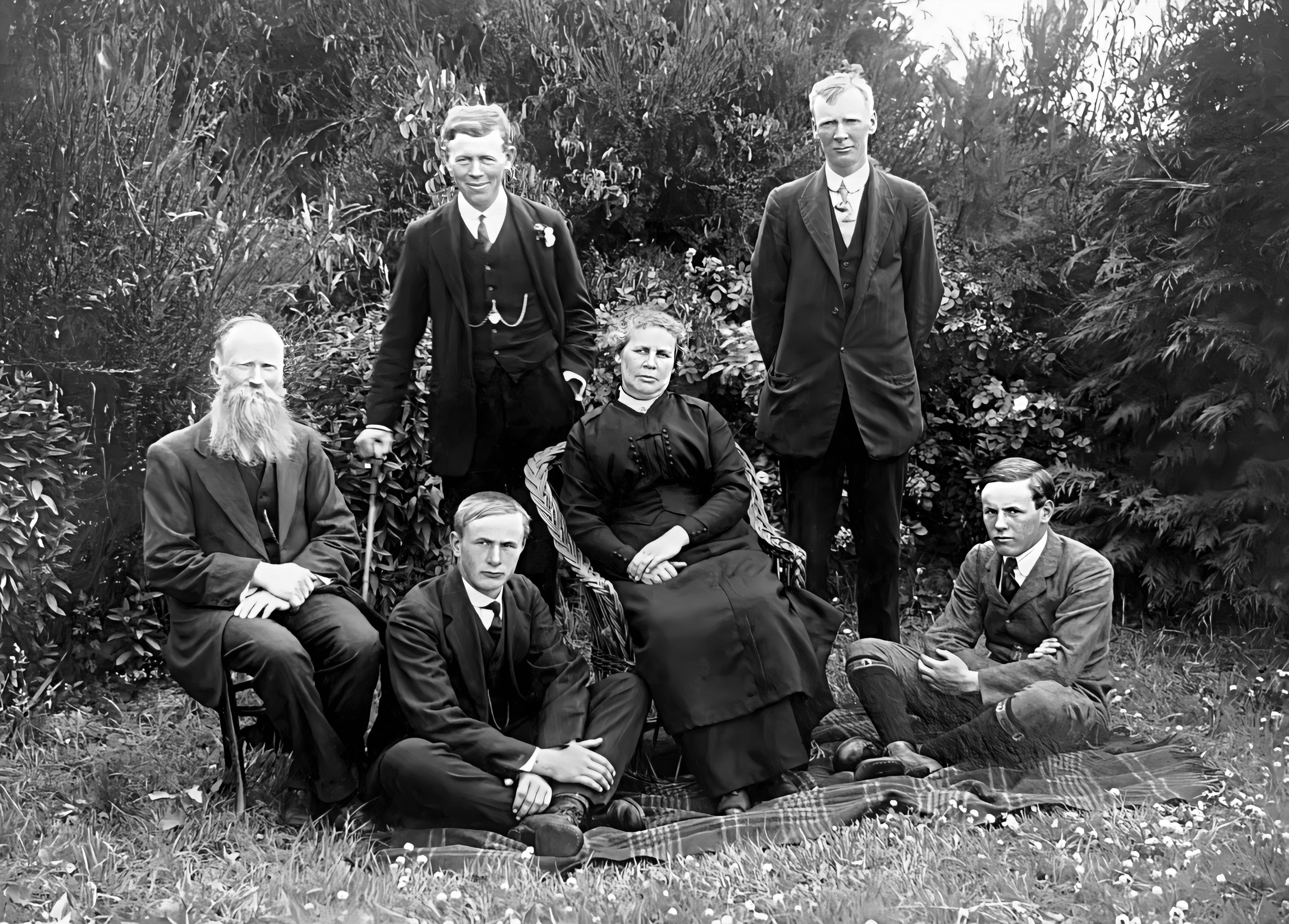 Donald & Ada Family Photo