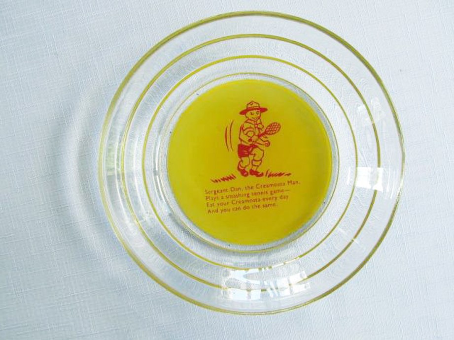 sergeant-dan-the-creamoata-man-plays-a-smashing-tennis-game-eat-your-creamoata-every-day-bowl